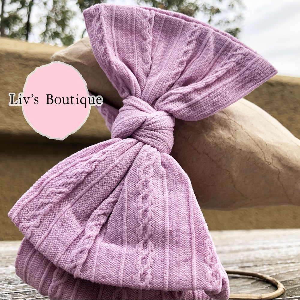 Baby bow